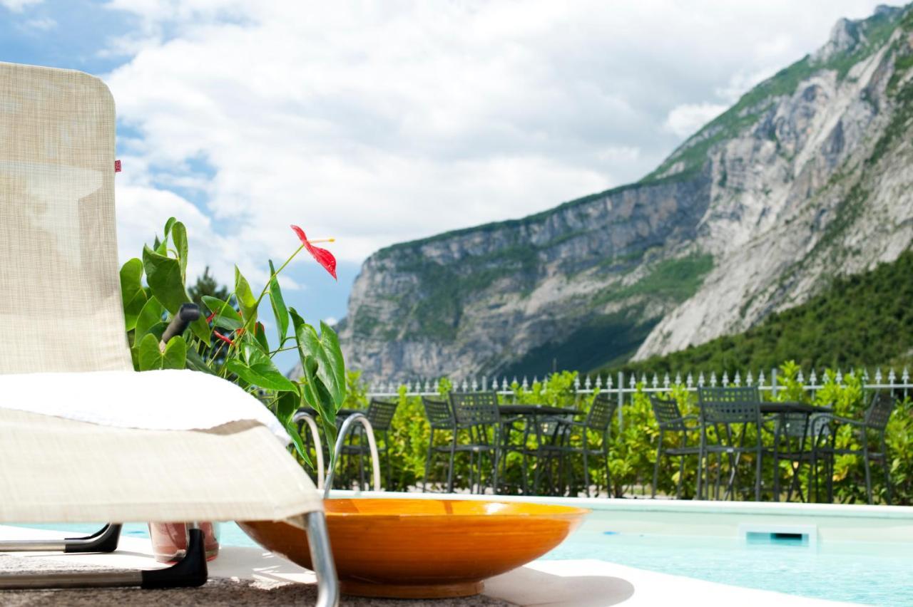 Hotel Ciclamino เปียตรามูราตา ภายนอก รูปภาพ
